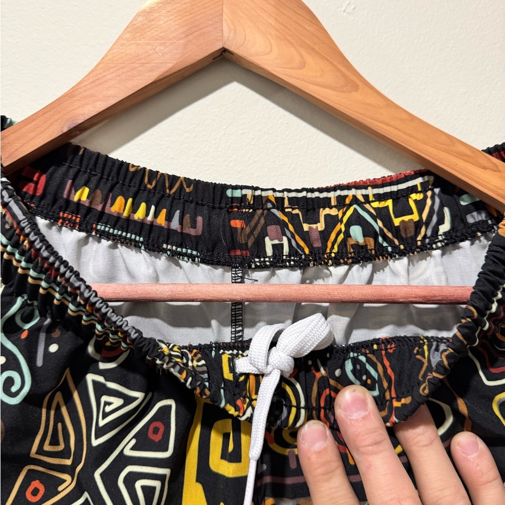 Smoov Pattern Shorts - Picture 2 of 5